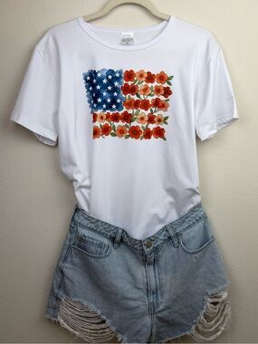 Floral American Flag Shirt Patriotic Fourth of July Tee